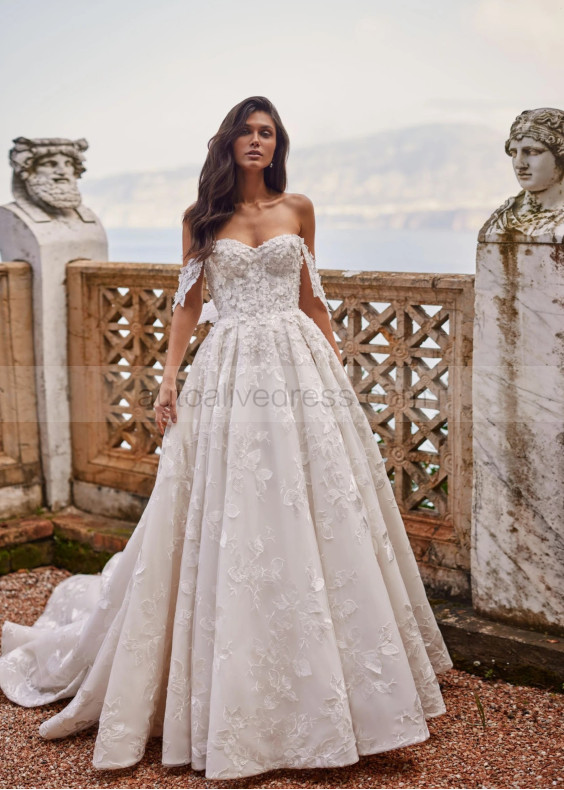Strapless Beaded Ivory Lace Tulle Wedding Dress With Removable Straps